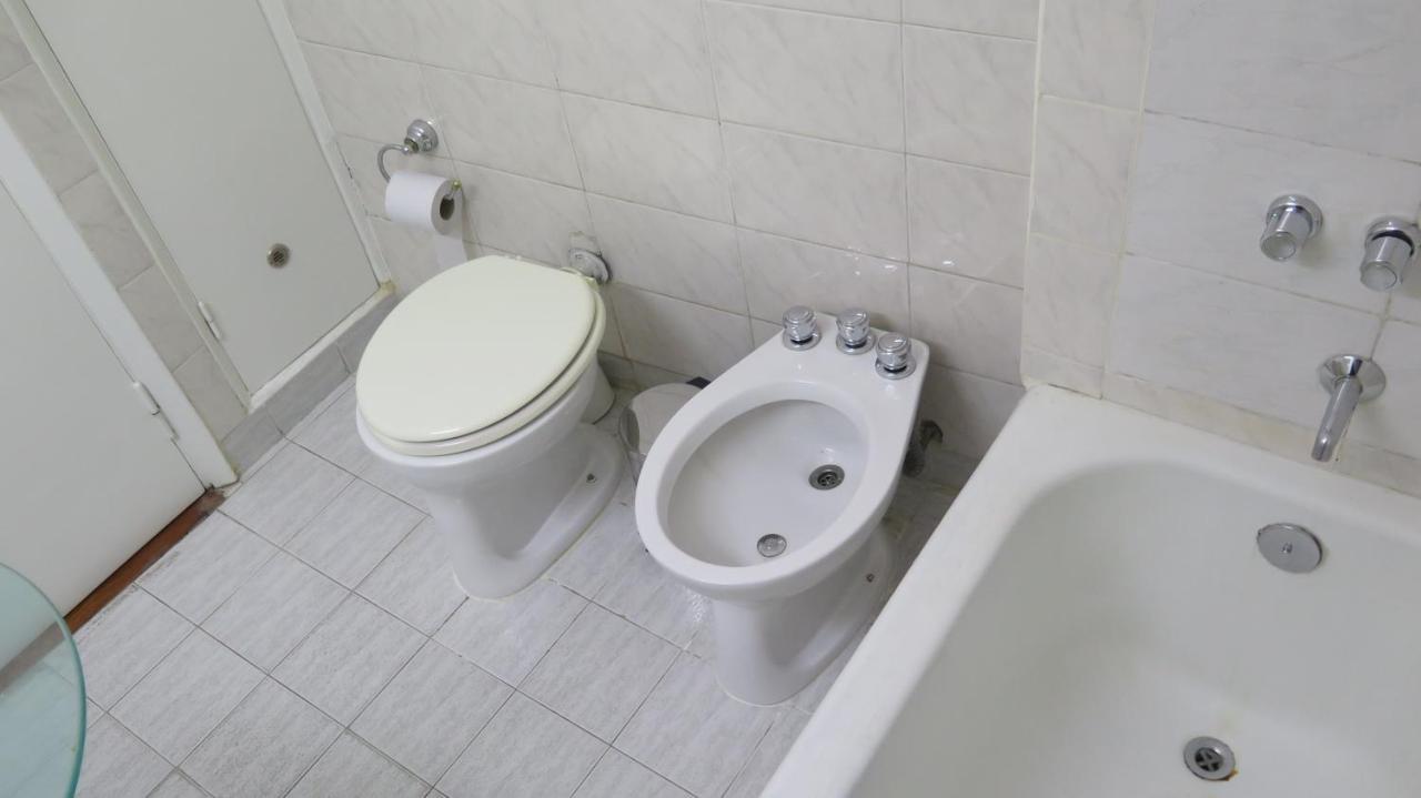 Fabulous And Quiet Apartment+Balcony In Barrio Norte. Your Easy Access To Buenos Aires! Bagian luar foto